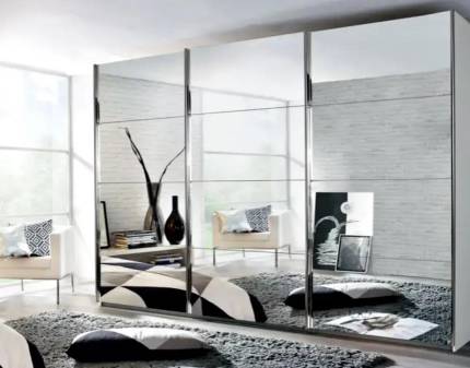 Dulap cu usi glisante KULMBACH 271x210x62cm alb alpin/ 3 usi oglinda configurabil